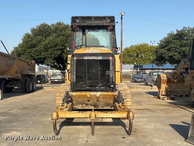 image for item ET0484 2007 Caterpillar 963D track loader