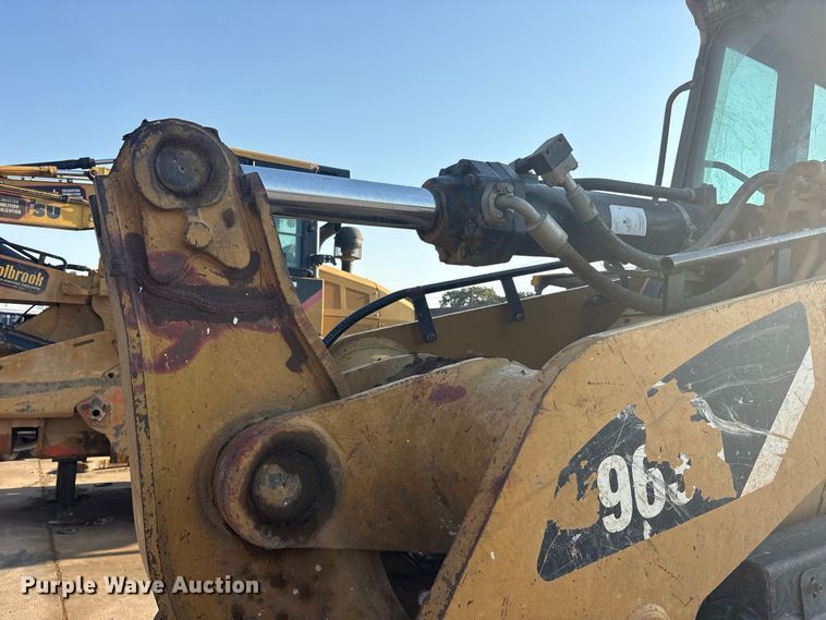 image for item ET0484 2007 Caterpillar 963D track loader