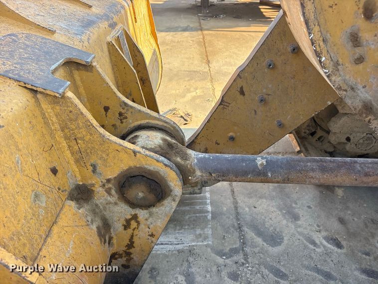 image for item ET0484 2007 Caterpillar 963D track loader