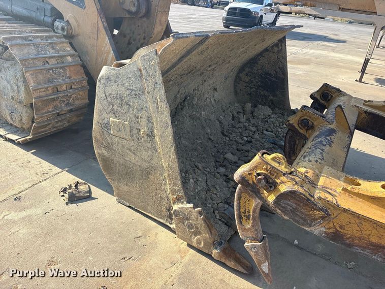 image for item ET0484 2007 Caterpillar 963D track loader