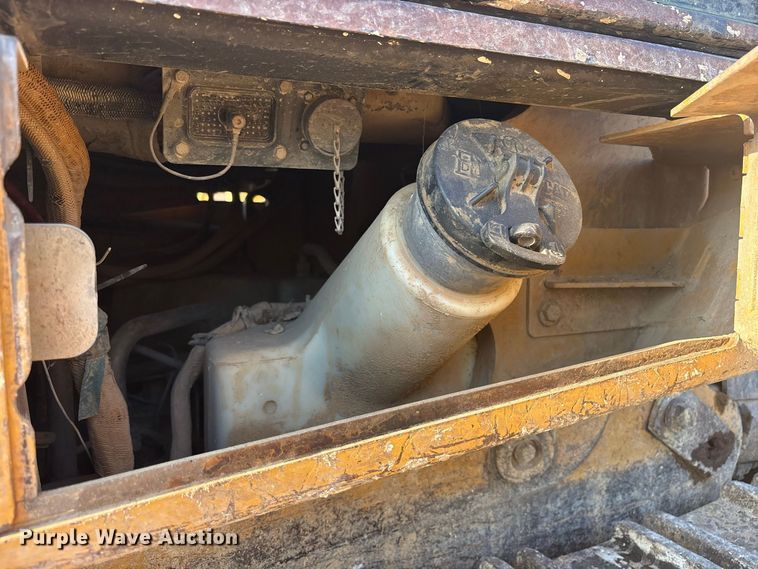 image for item ET0484 2007 Caterpillar 963D track loader