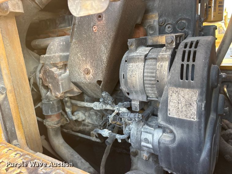 image for item ET0484 2007 Caterpillar 963D track loader