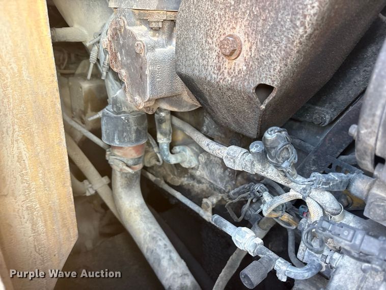 image for item ET0484 2007 Caterpillar 963D track loader