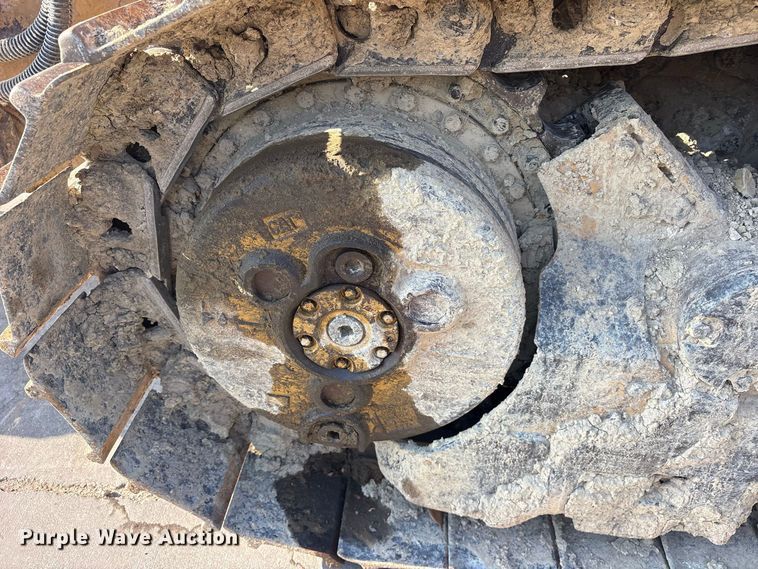 image for item ET0484 2007 Caterpillar 963D track loader