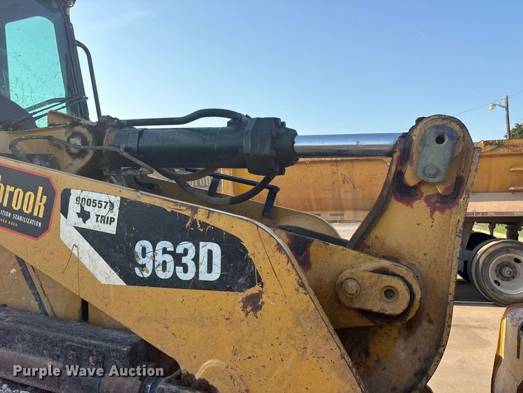 image for item ET0485 2007 Caterpillar 963D track loader