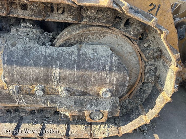 image for item ET0485 2007 Caterpillar 963D track loader