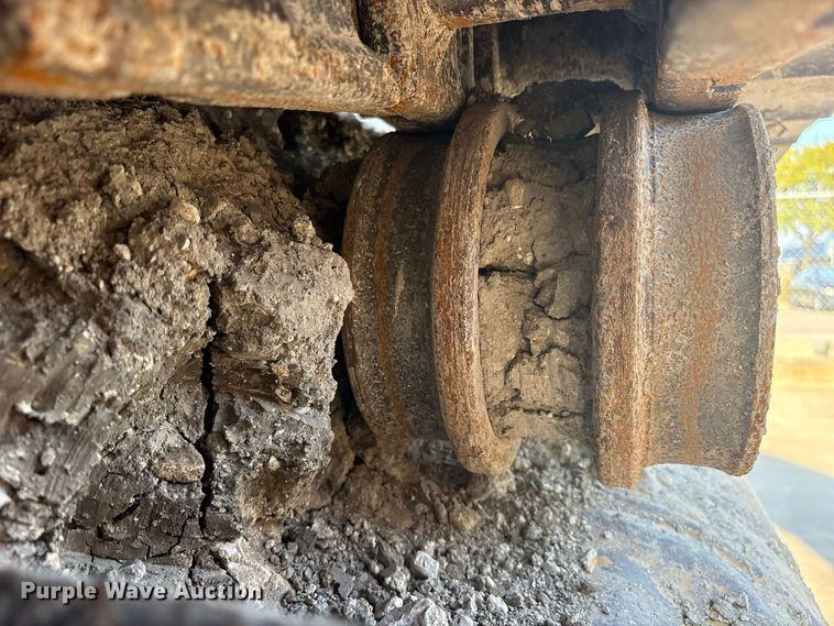 image for item ET0485 2007 Caterpillar 963D track loader