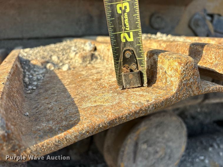 image for item ET0485 2007 Caterpillar 963D track loader
