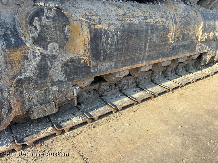 image for item ET0485 2007 Caterpillar 963D track loader