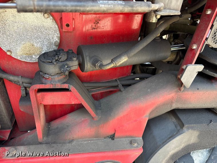 image for item ET8668 2016 Moffett M8 55.4 forklift