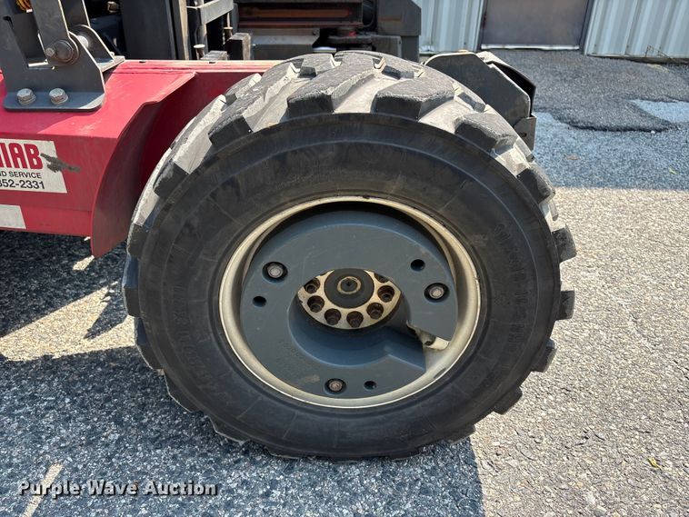image for item ET8668 2016 Moffett M8 55.4 forklift