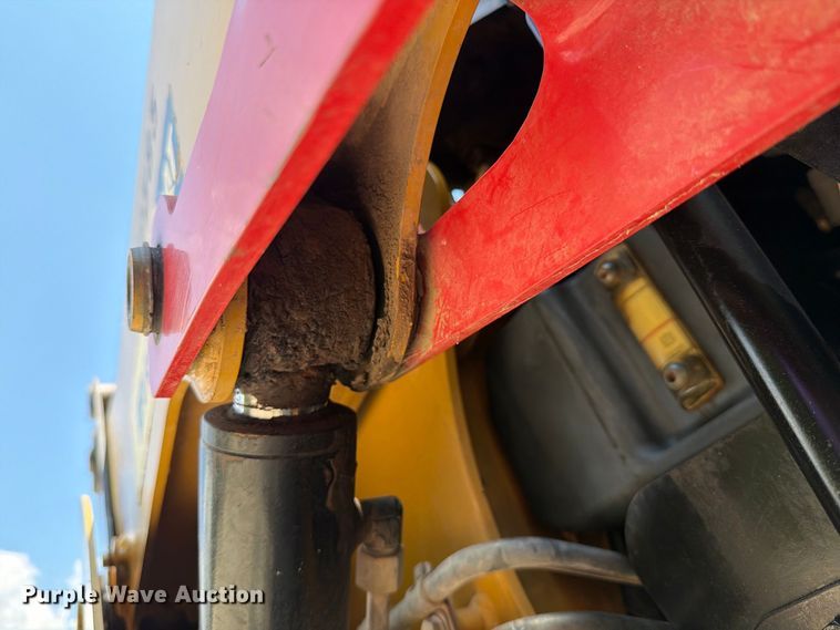 image for item EU5894 2009 Caterpillar 299C tracked skid steer loader