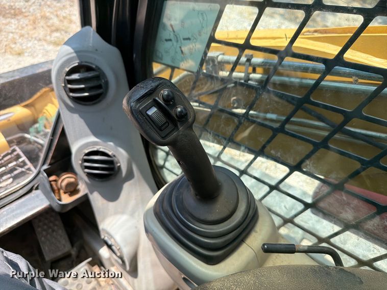 image for item EU5894 2009 Caterpillar 299C tracked skid steer loader