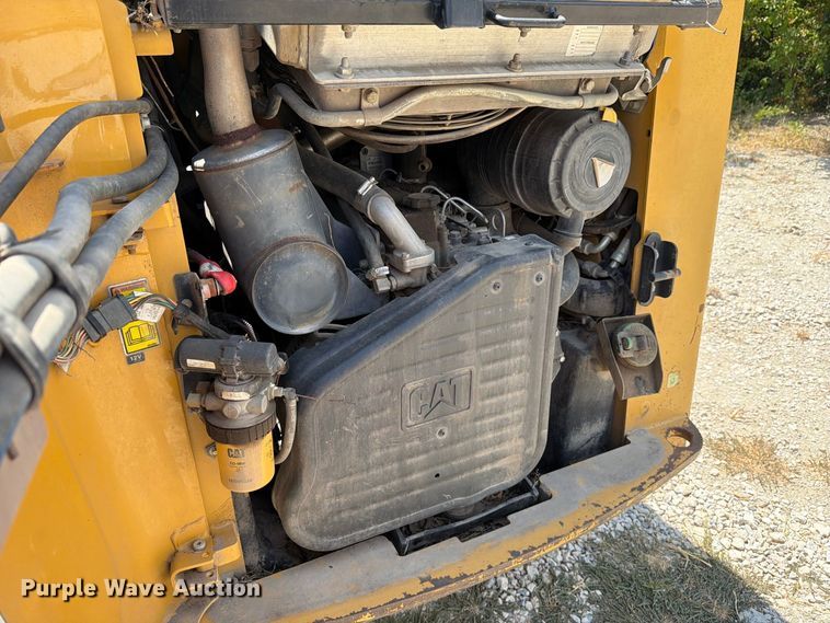 image for item EU5894 2009 Caterpillar 299C tracked skid steer loader