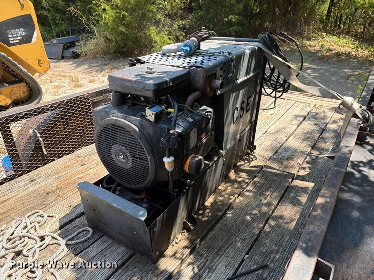 image for item EU5895 Miller Bobcat 225 welder/generator