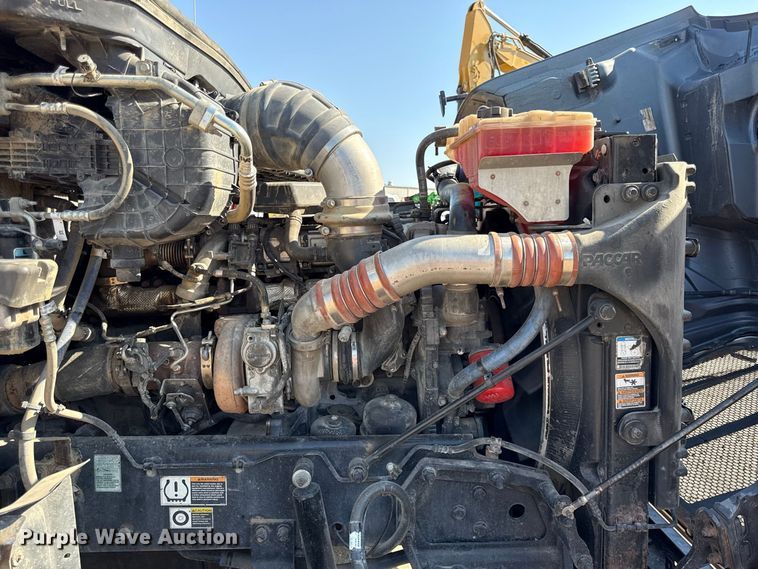 image for item EV6116 2018 Peterbilt 567 truck cab and chassis