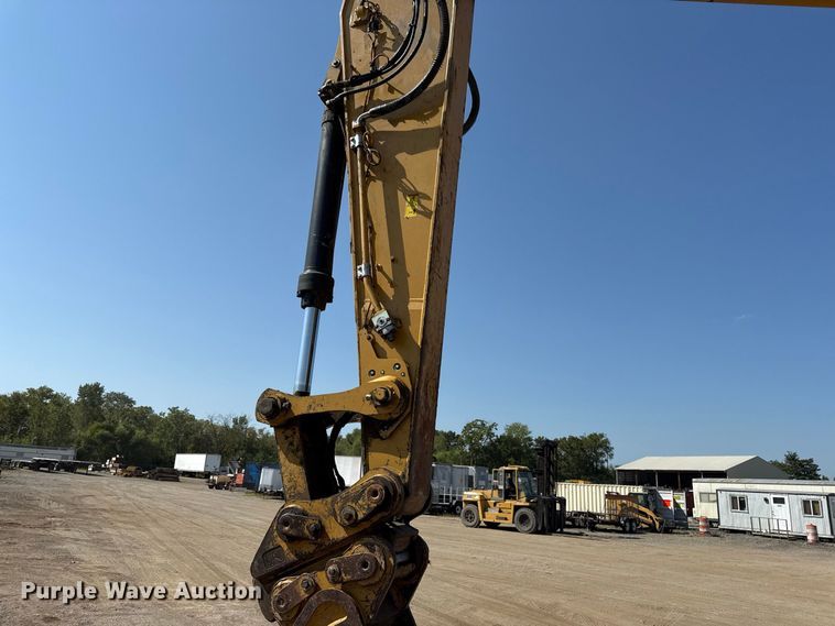 image for item EV6117 2020 Caterpillar 336 excavator