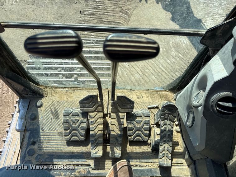 image for item EV6117 2020 Caterpillar 336 excavator