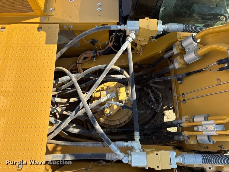 image for item EV6117 2020 Caterpillar 336 excavator