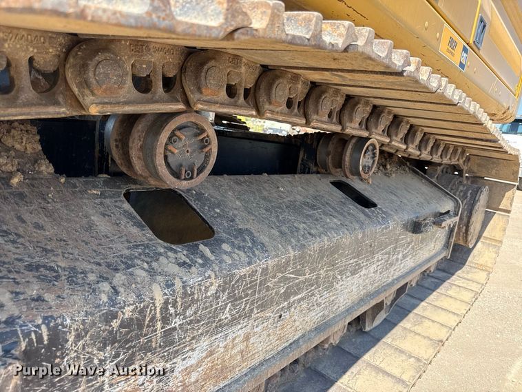 image for item EV6117 2020 Caterpillar 336 excavator