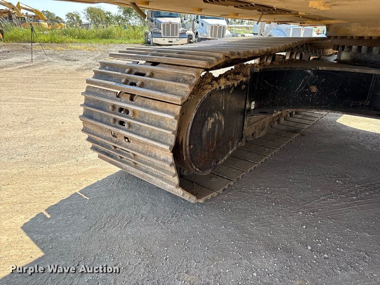 image for item EV6117 2020 Caterpillar 336 excavator