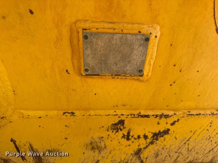 image for item EV6118 2019 Komatsu D61PXi-24 dozer