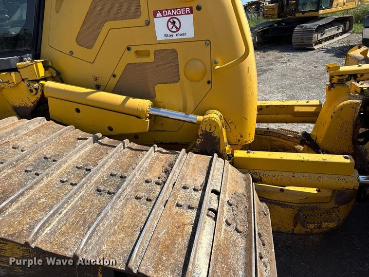 image for item EV6118 2019 Komatsu D61PXi-24 dozer