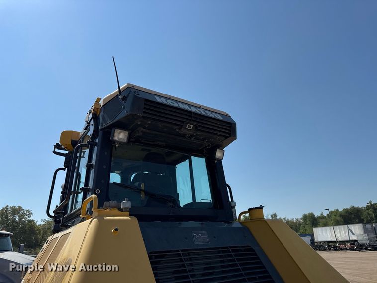 image for item EV6118 2019 Komatsu D61PXi-24 dozer
