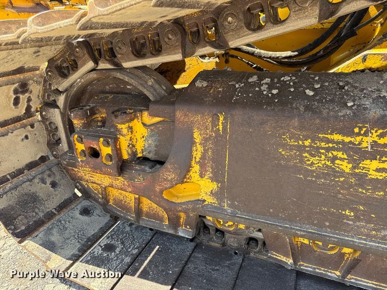 image for item EV6118 2019 Komatsu D61PXi-24 dozer