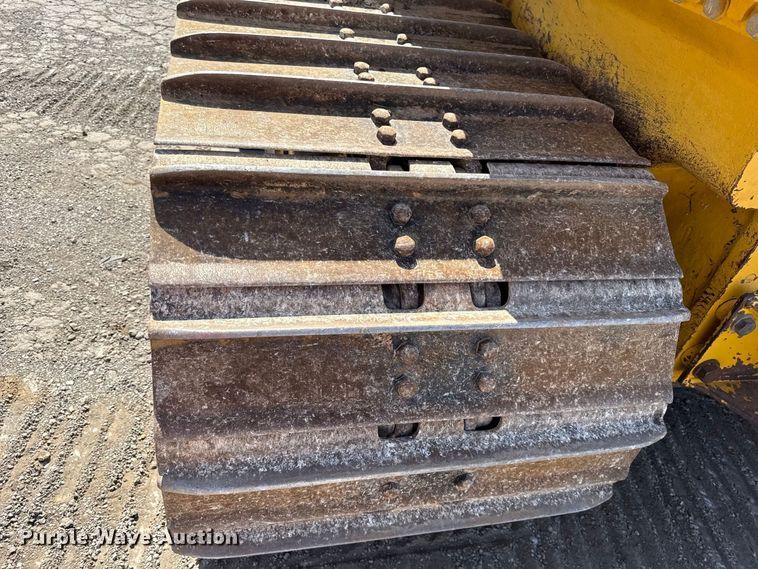 image for item EV6118 2019 Komatsu D61PXi-24 dozer