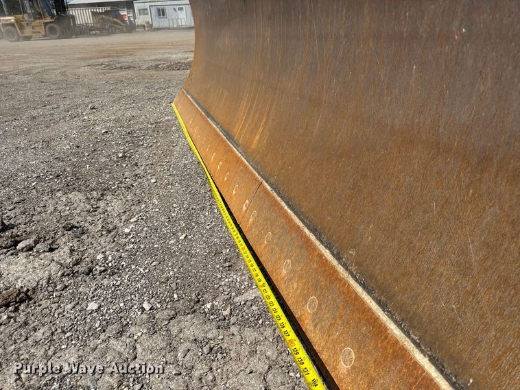 image for item EV6118 2019 Komatsu D61PXi-24 dozer