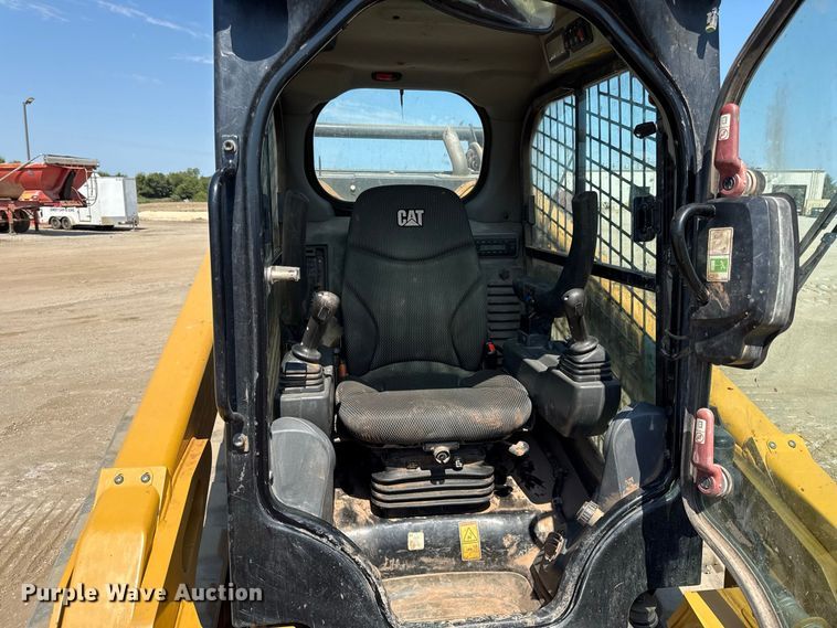 image for item EV6119 2023 Caterpillar 299D3 tracked skid steer loader