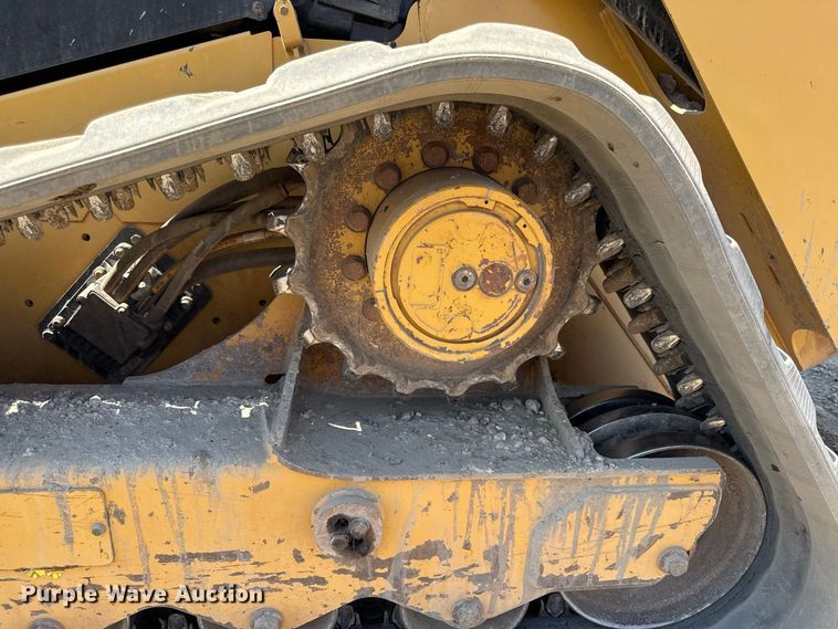 image for item EV6119 2023 Caterpillar 299D3 tracked skid steer loader