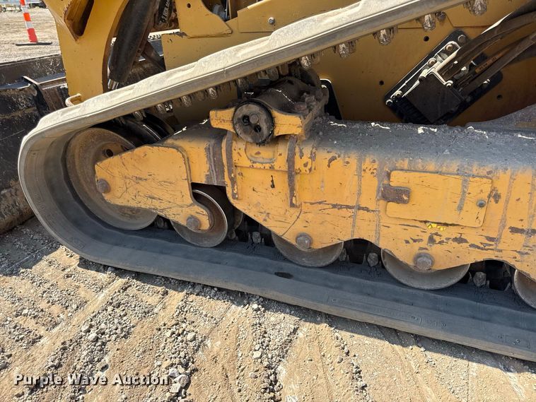 image for item EV6119 2023 Caterpillar 299D3 tracked skid steer loader