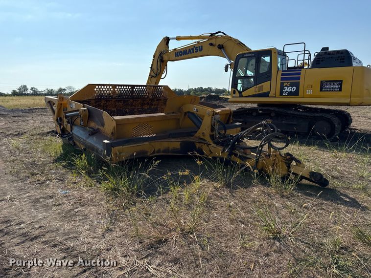 image for item EV6134 2015 John Deere 1812C scraper