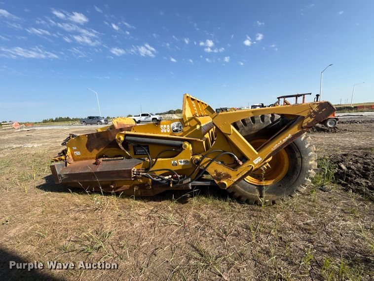 image for item EV6134 2015 John Deere 1812C scraper