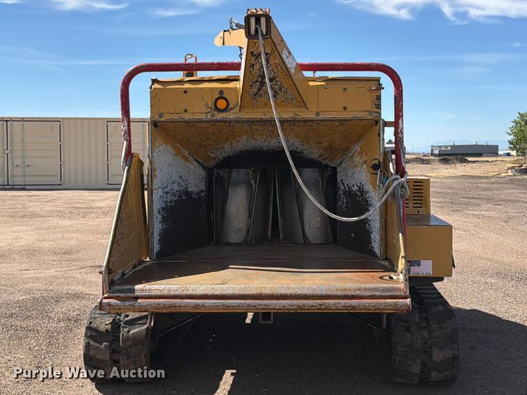 image for item EW1051 2008 Vermeer BC1400TX tracked wood chipper