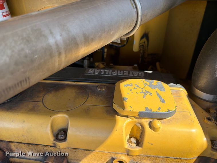 image for item EW1051 2008 Vermeer BC1400TX tracked wood chipper