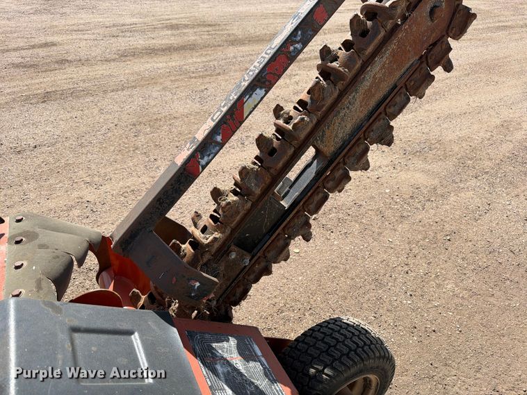 image for item EW1052 2001 Ditch Witch 1820H walk-behind trencher