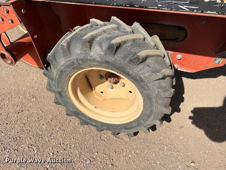 image for item EW1052 2001 Ditch Witch 1820H walk-behind trencher