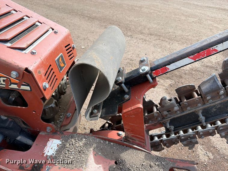 image for item EW1053 2012 Ditch Witch RT20 trencher