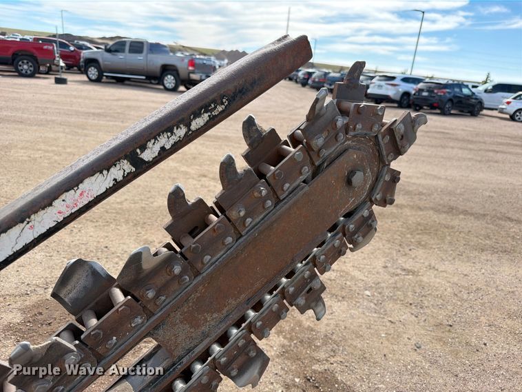 image for item EW1053 2012 Ditch Witch RT20 trencher