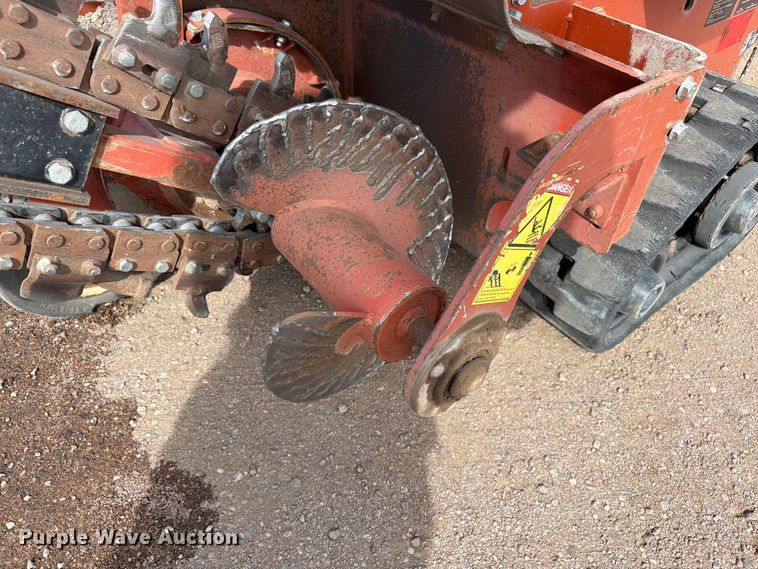 image for item EW1053 2012 Ditch Witch RT20 trencher