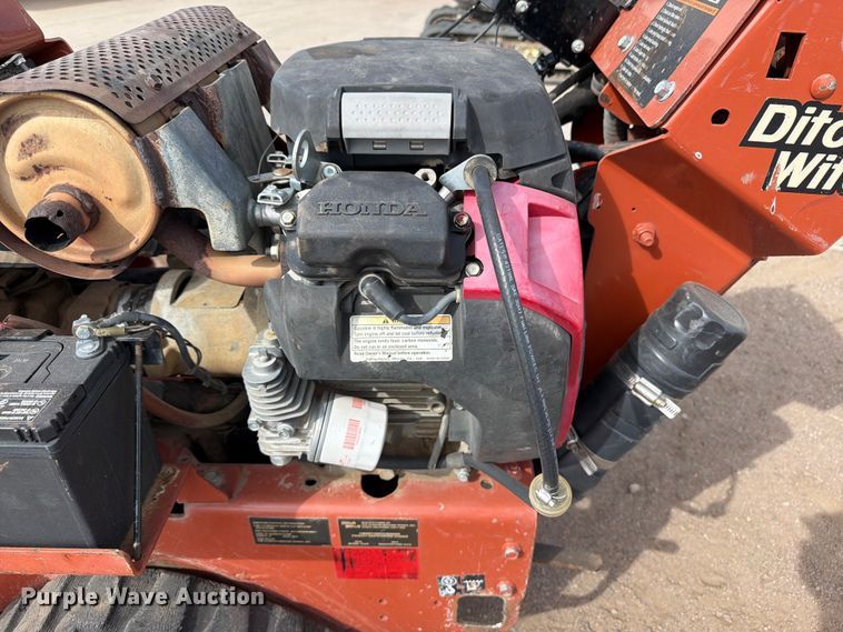 image for item EW1053 2012 Ditch Witch RT20 trencher
