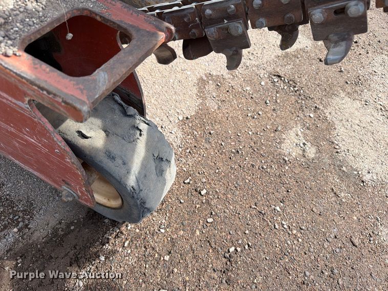 image for item EW1053 2012 Ditch Witch RT20 trencher