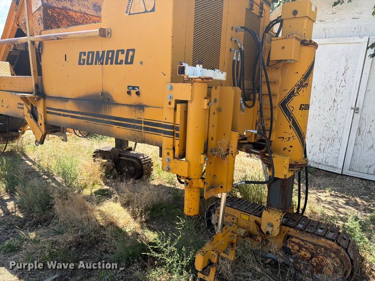 image for item EW2195 Gomaco GT-6300 slipform paver
