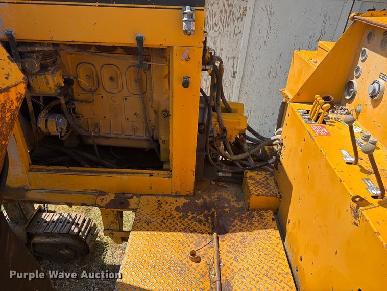 image for item EW2195 Gomaco GT-6300 slipform paver