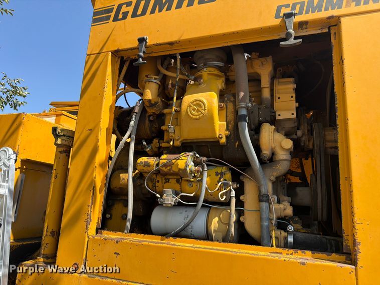image for item EW2195 Gomaco GT-6300 slipform paver