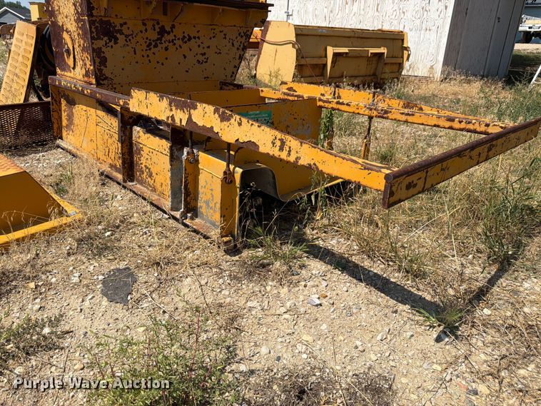 image for item EW2195 Gomaco GT-6300 slipform paver