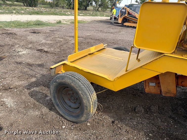 image for item EW2209 Broce H20 broom